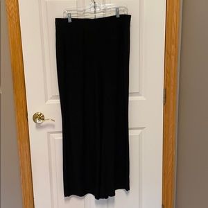 CAbi Spring 2020 Cafe’ Lounger Pant -M